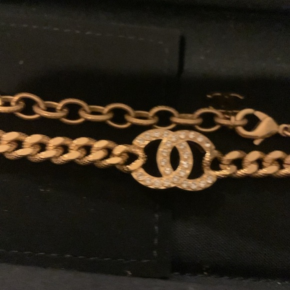 2024 Beautiful Chanel Chocker with thick chain - Picture 6 of 10